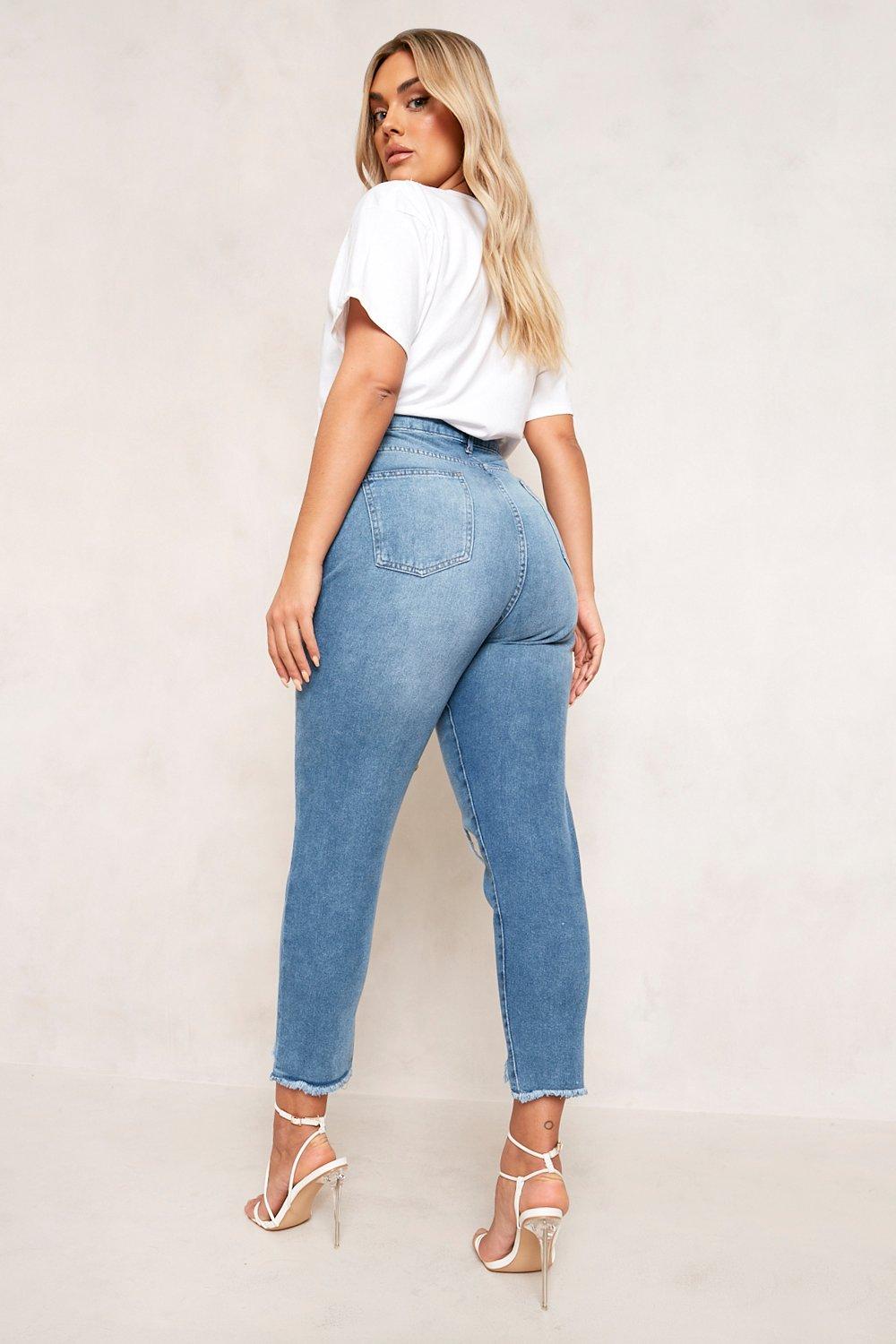 Boohoo plus size hot sale ripped jeans